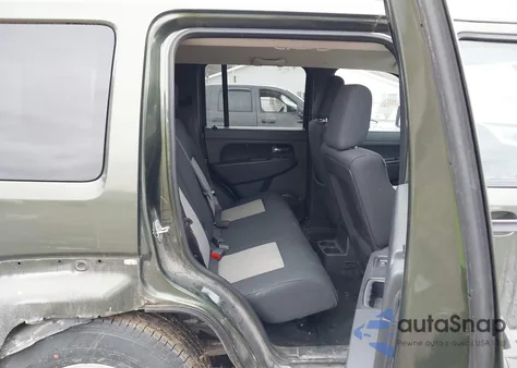 2009 Jeep Liberty Sport from USA, damaged, VIN 1J8GN28K99W522517